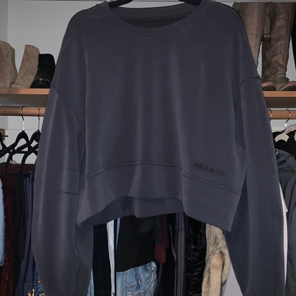 Lululemon oversized crop sweatshirt